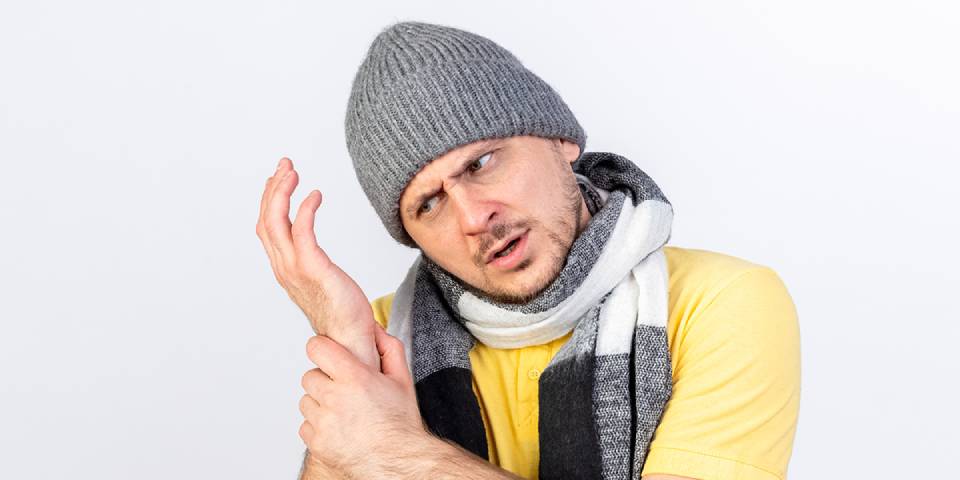 Dr. Ashwini Gaurav, leading Orthopedic Doctor in Patna, shares expert insights on managing winter and orthopedic problems affecting the knee, joint, and shoulder.