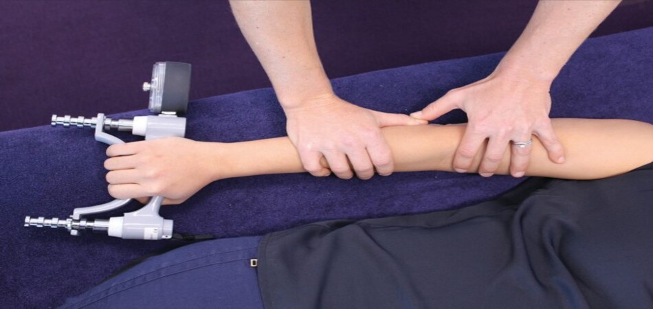 Best Tennis Elbow Treatment in Patna by Dr. Ashwini Gaurav with affordable treatment cost